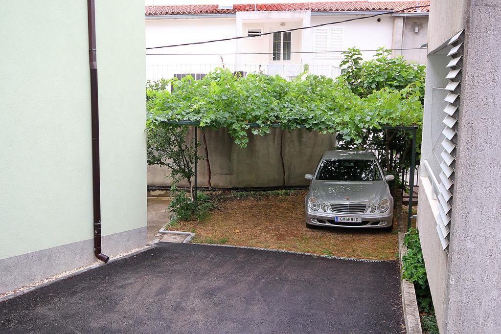 Apartment Vucic Makarska Buitenkant foto